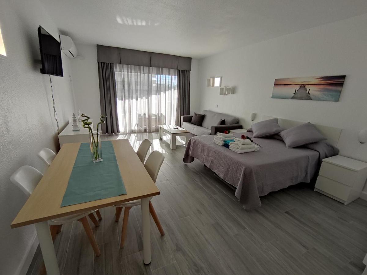 Estudio Benalbeach Primera Linea De Playa Benalmádena Εξωτερικό φωτογραφία